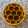 Kép 3/4 - SodaPup Habzsolásgátló tál - Honeycomb